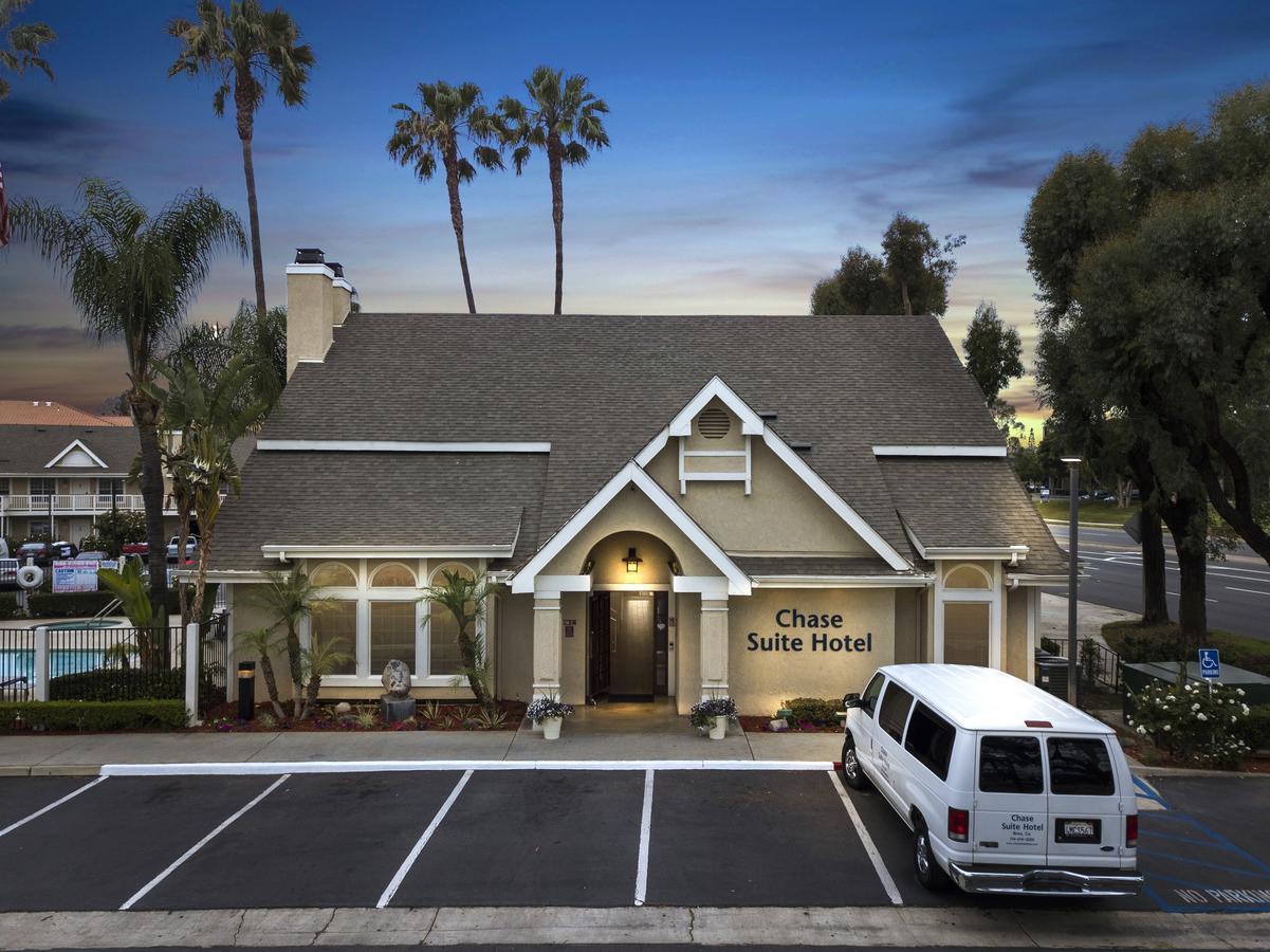 Chase Suites Brea-Fullerton - North Orange County Exterior foto